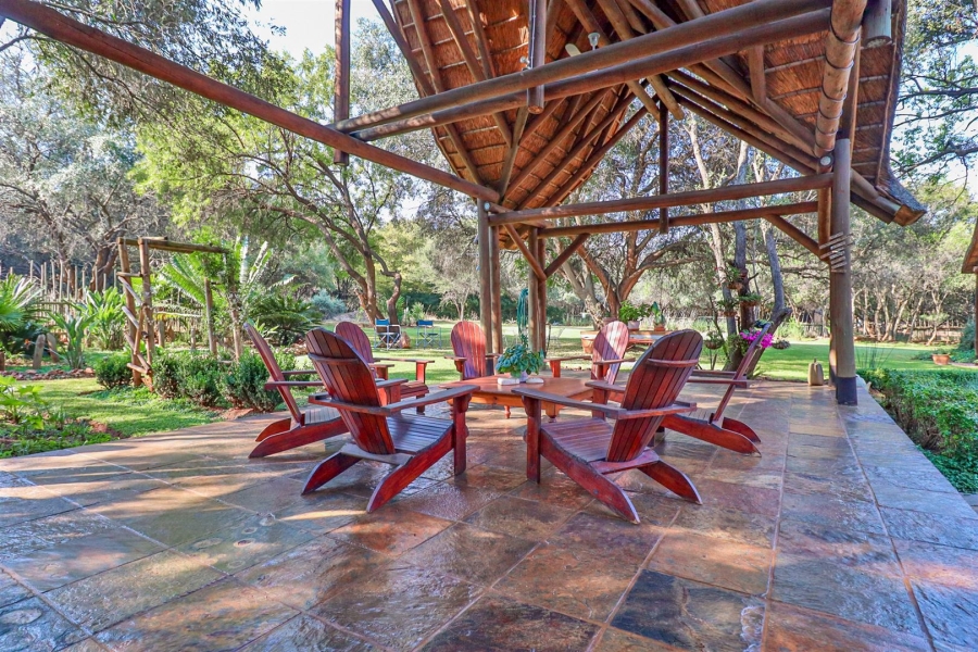 4 Bedroom Property for Sale in Kosmos North West